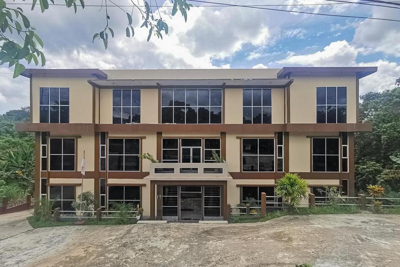 Reddoorz Near Kantor Walikota Bontang Nyerakat Esterno foto
